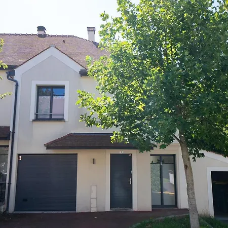 Maison Sur Marne - Situee Entre Paris & Disneyland Holiday home *